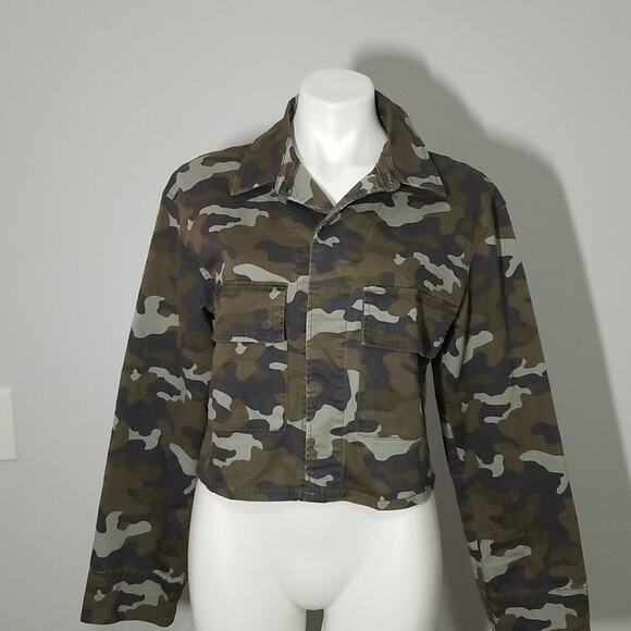 NWT Express Crop Camo Jacket - Picture 1 of 11